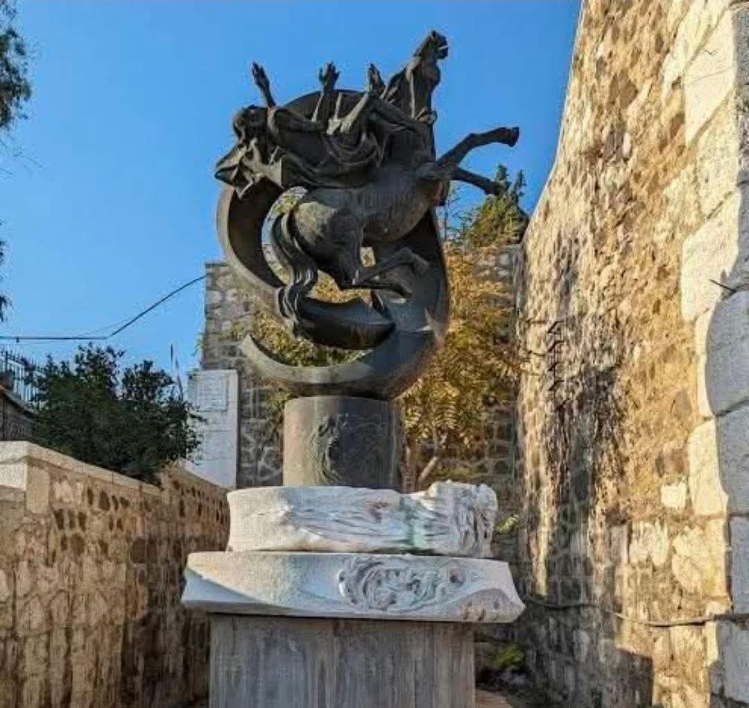 مديرية إعلام دمشق توضح ملابسات سرقة تمثال القديس بولس في باب كيسان