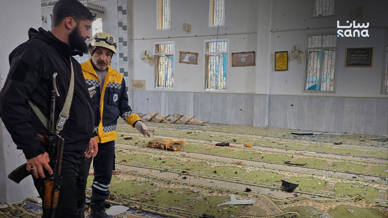 زيدان يدين استهداف مسجد في حمص ويؤكد ملاحقة المتورطين