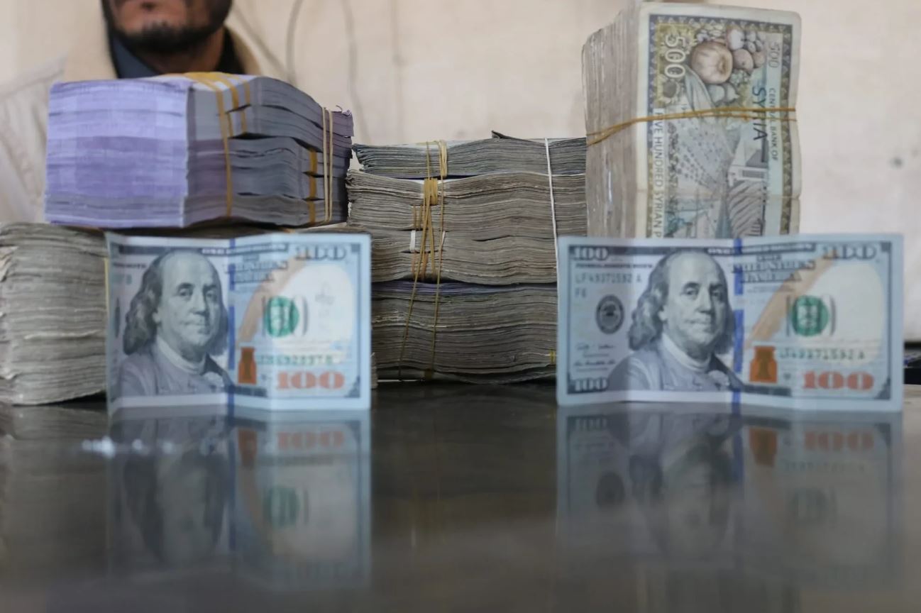 الحوالات المالية إلى سوريا تتجاوز موازنة الدولة لعام 2024
