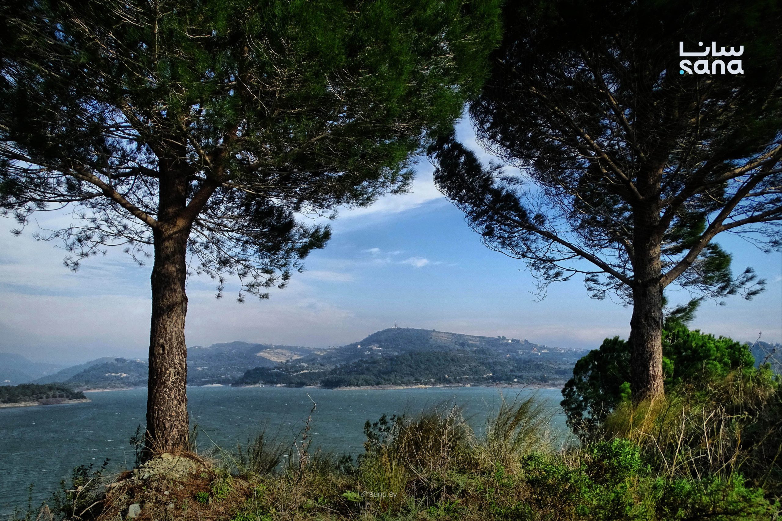 انخفاض طفيف بدرجات الحرارة اليوم مع جو غائم وفرص أمطار خفيفة