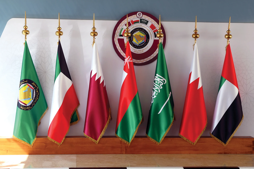 مجلس التعاون الخليجي يرحّب برفع العقوبات الأميركية عن سوريا